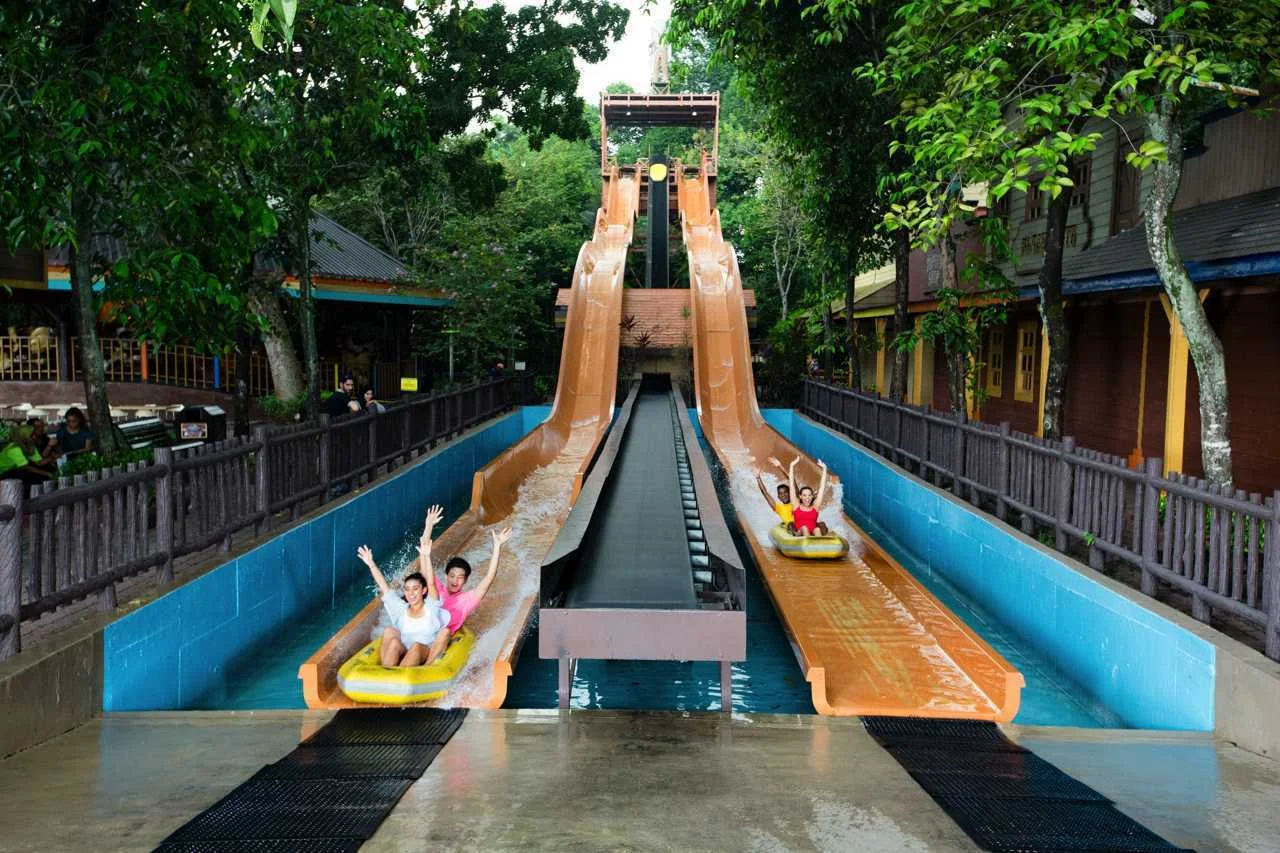 Sunway Lagoon Theme Park - view 1